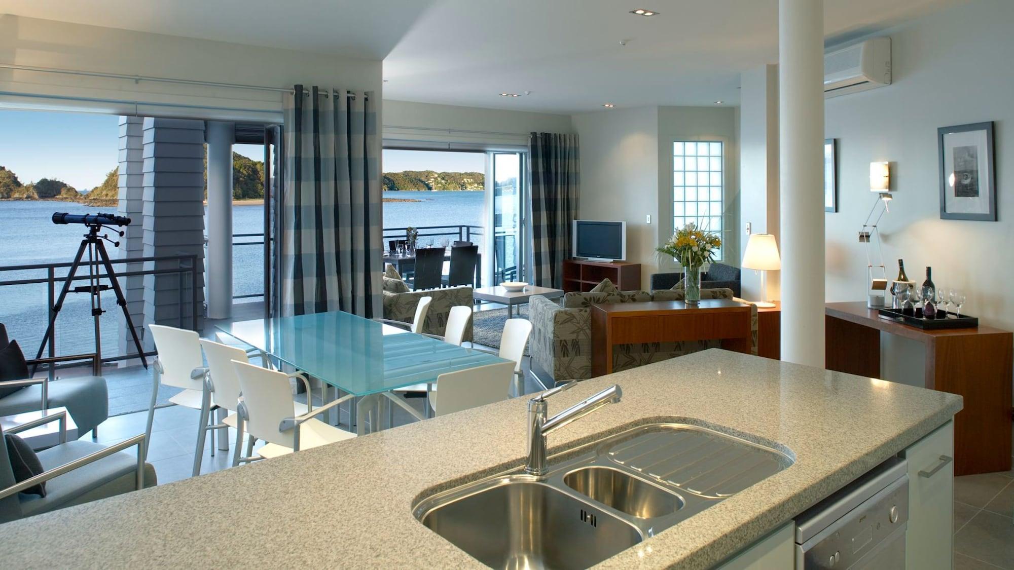 The Waterfront Suites - Heritage Collection Paihia Bagian luar foto